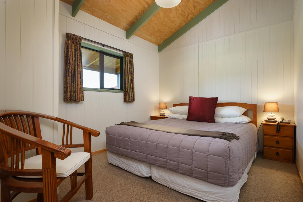Longbourne Lodge Motel Mosgiel Exterior photo