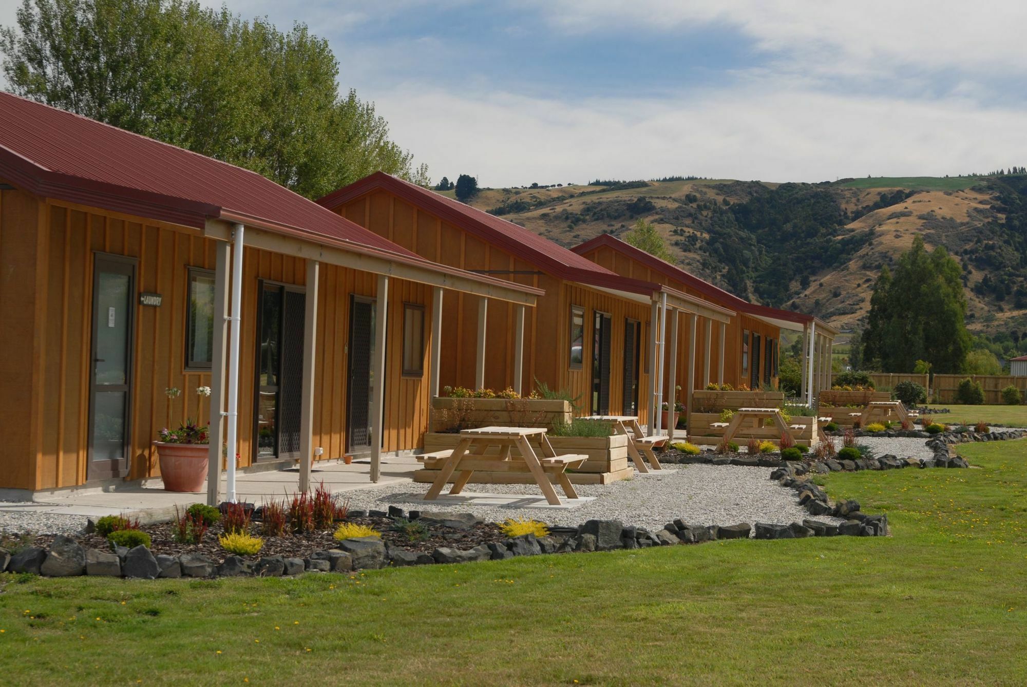 Longbourne Lodge Motel Mosgiel Exterior photo